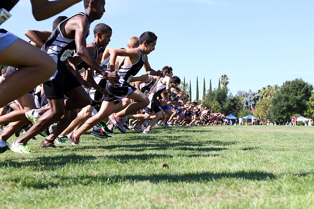 2011 Nike XC Invite-110.JPG - 2011 Nike Cross Country Invitational, September 17, Newhall Park, Concord, California.